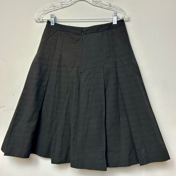 SINCLAIRE BLACK FLARE Pleated Zip Back Knee length Skirt Size 4 - Picture 4 of 11